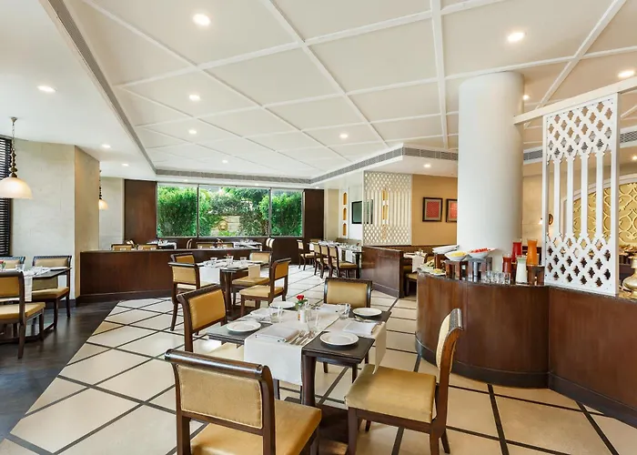 La Place Sarovar Portico